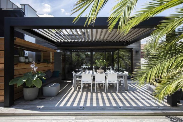 Benefits of a Pergola in Your Outdoor Space Azenco Outdoor