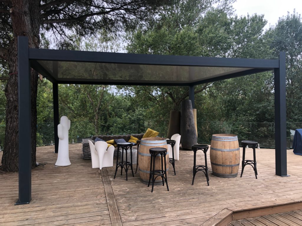 Pergola Orientation For Shade Know Your Options Azenco Outdoor