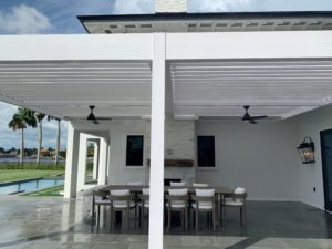 Patio shade structure with 3 posts