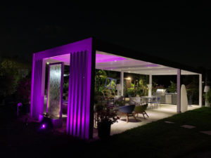 Free standing louvered pergola with upgrade