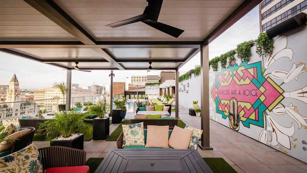 Hotel rooftop deck ideas