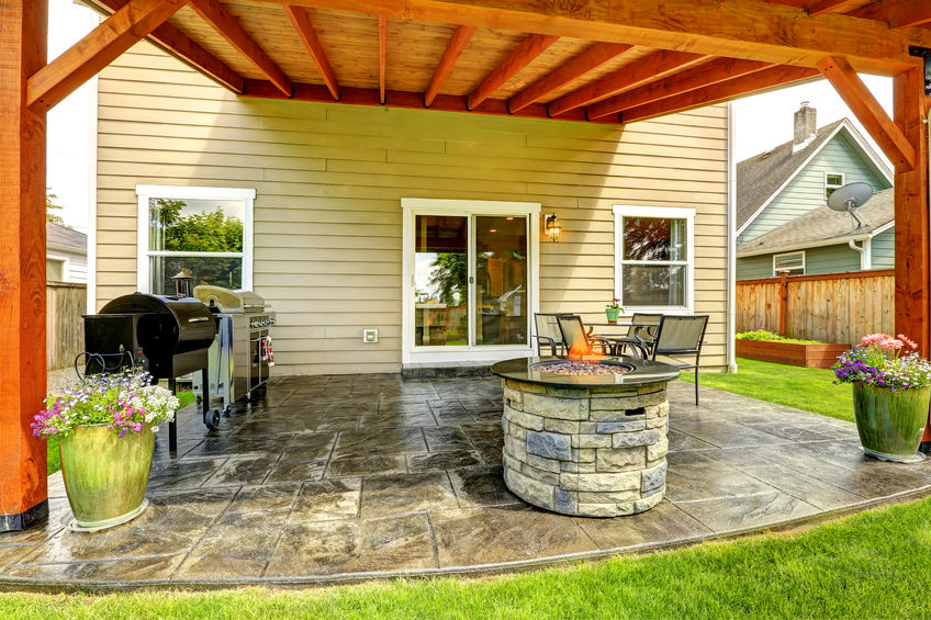 Ramada: pergola with closed roof