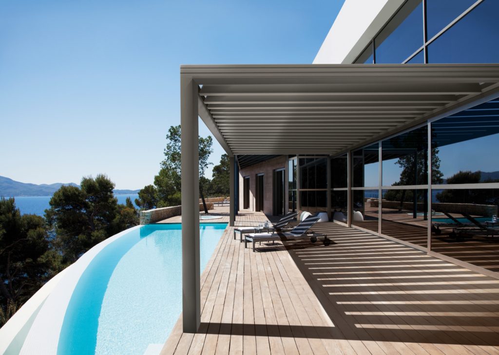 Luxury outdoor liviing lifestyle
