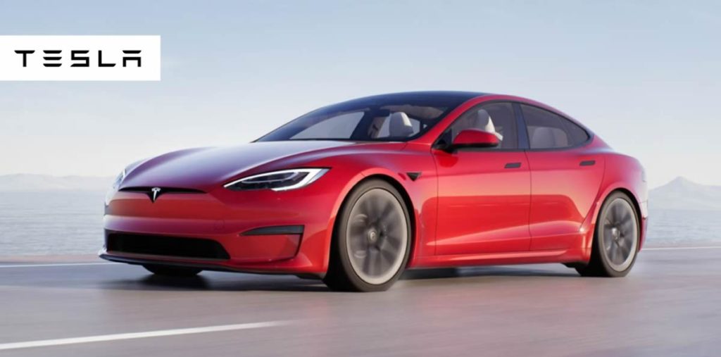 Tesla EV - Solar pergola