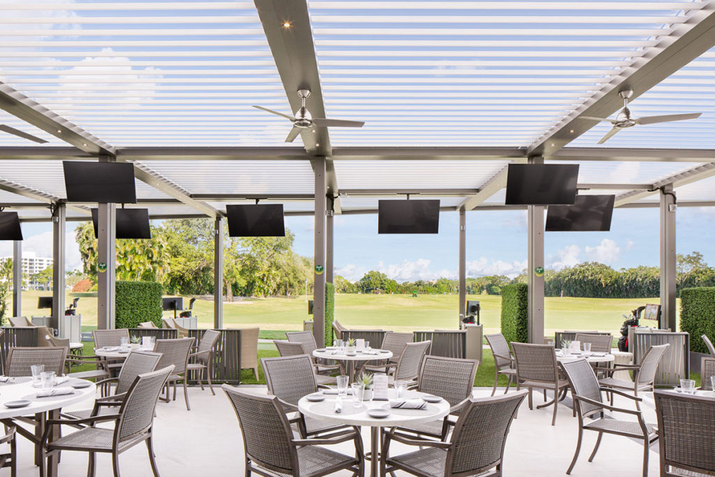 louvered pergola and technlogu for golf and country clubes -Azenco