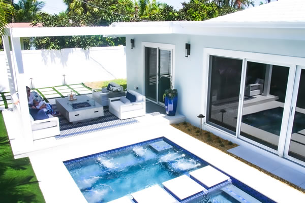 poolside pergola - Aluminum in white