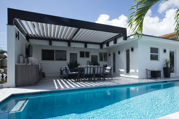 Black and White tuxedo look - pergola with risers