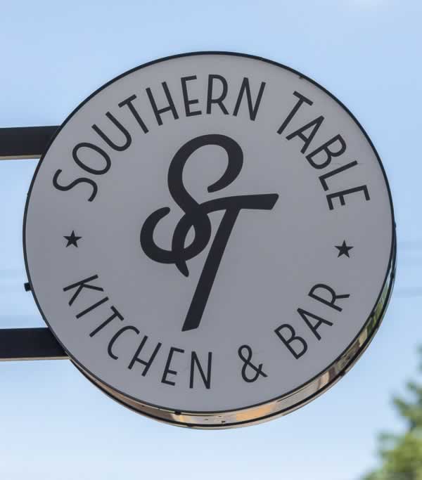 Southern Table Kitchen Signage - Pleasantville, New York