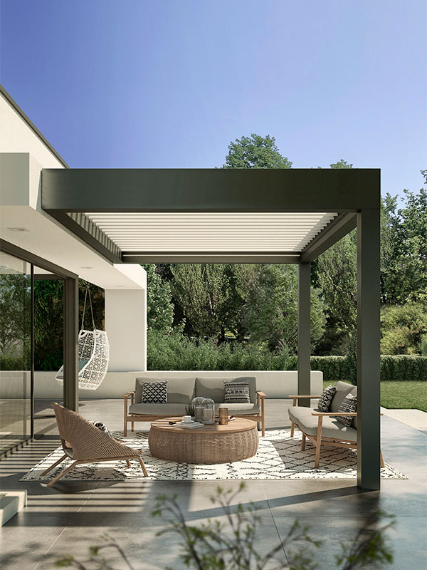 contact us form featuring the bestselling louvered pergola wordlwide: R-Blade by Azenco