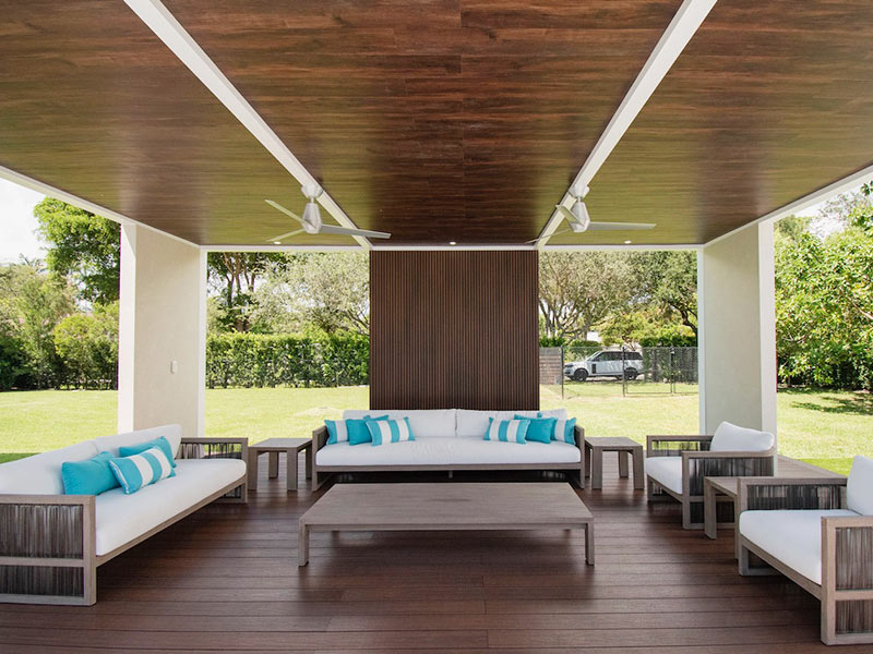 Elegant contemporary patio cover - Azenco pergola