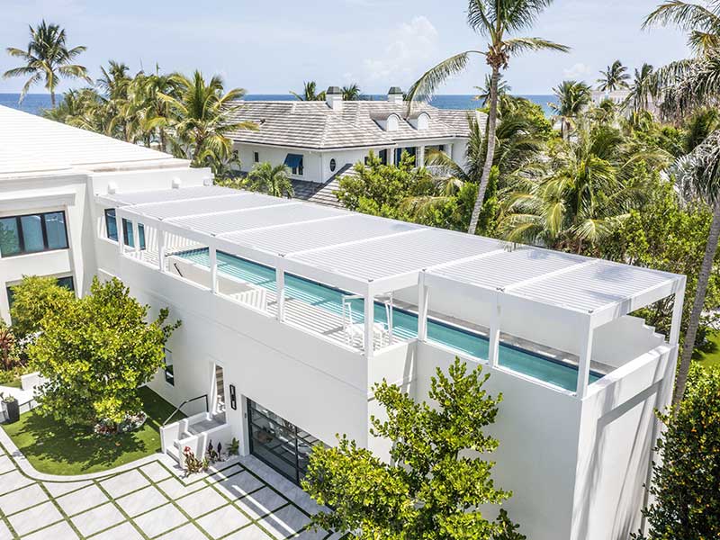 White rooftop pergola in Florida - Azenco