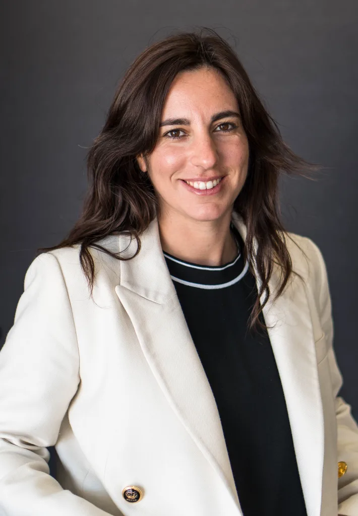 portrait of Leslie Chapus, vice president of Azenco Outdoor