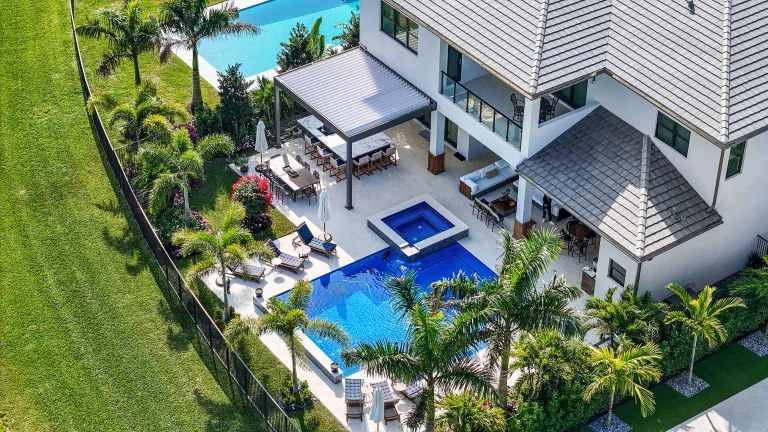 outdoor kitchen pergola in boca raton, fl