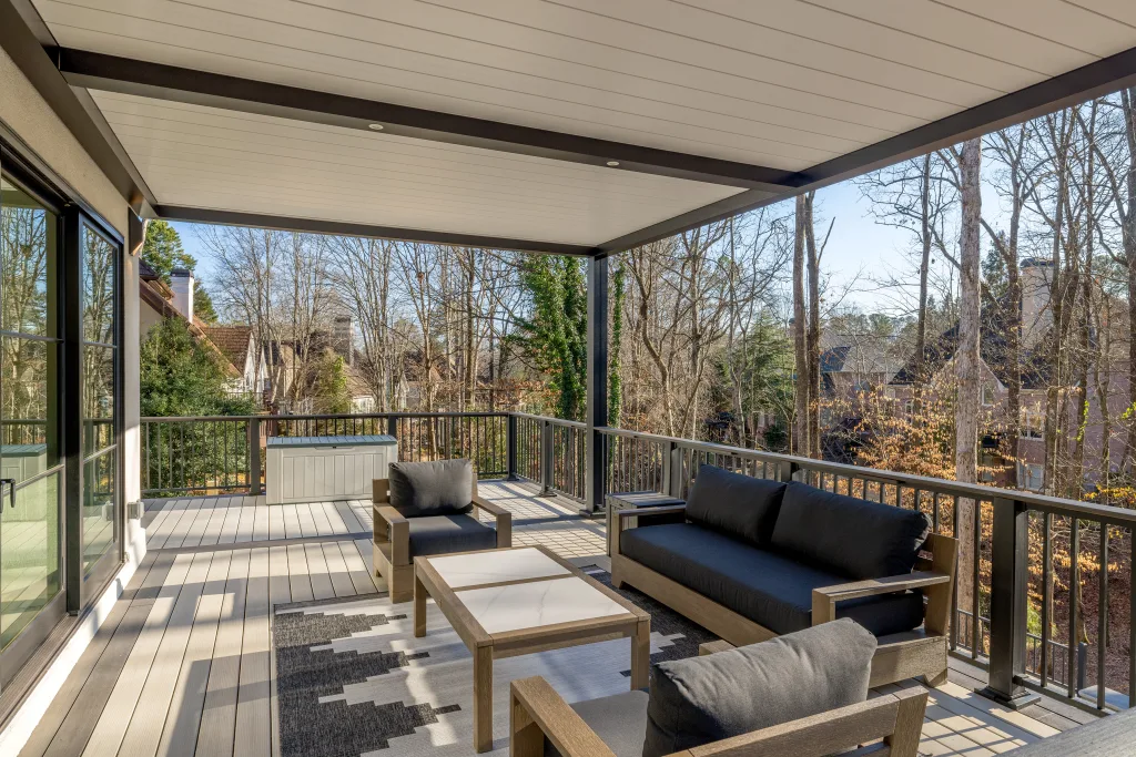 dark gray r-blade pergola in alpharetta on back patio