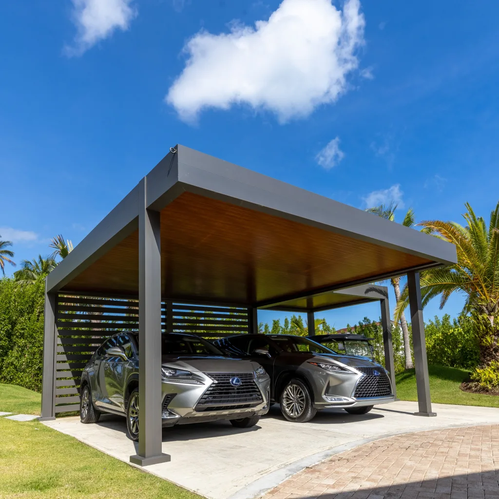 Cantilevered custom carport - Wood finish insulated roof by Azenco