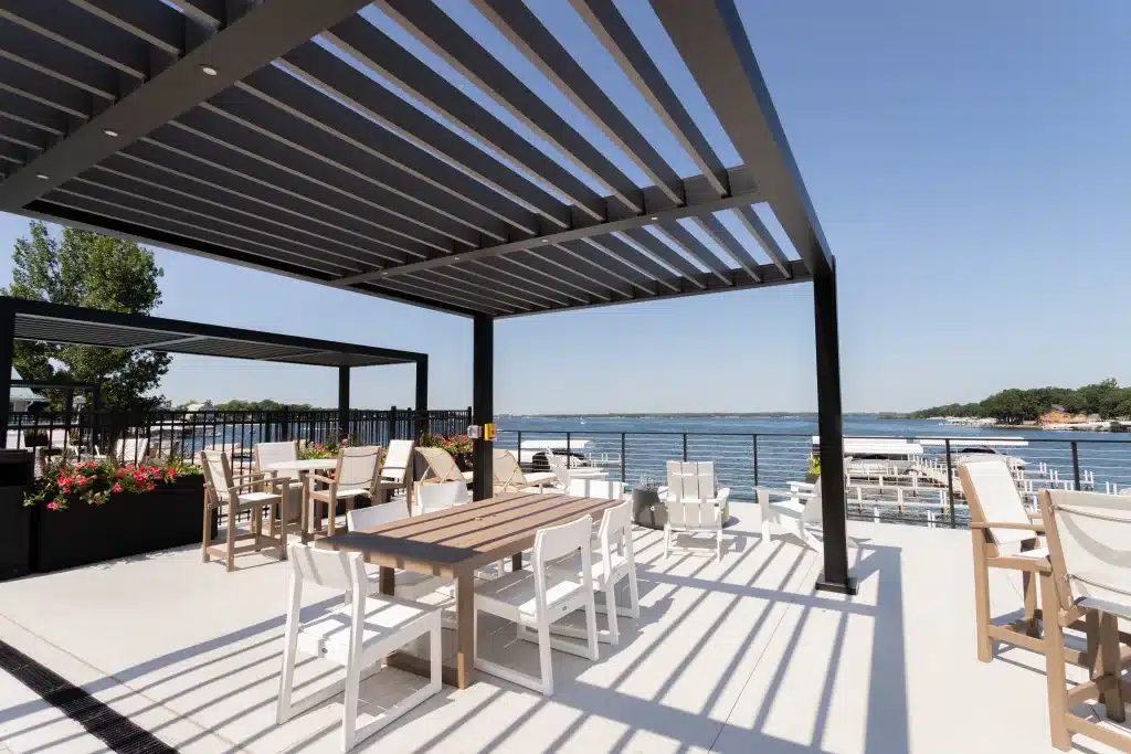 commercial black r-blade pergola in iowa