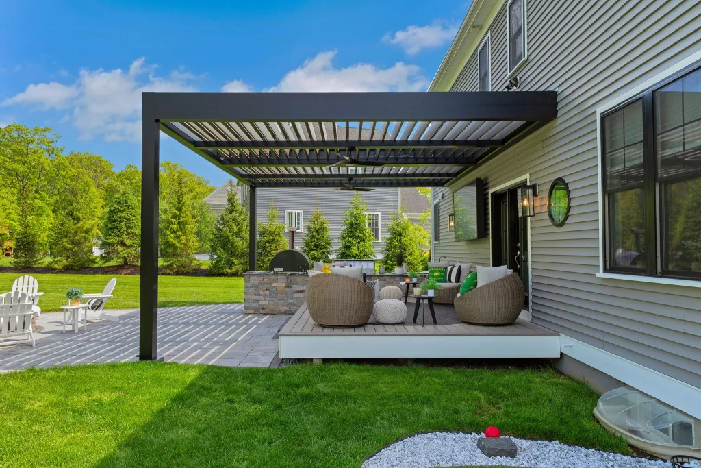 black r-blade attached to house