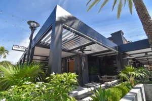 commercial black r-blade pergola in Aventura