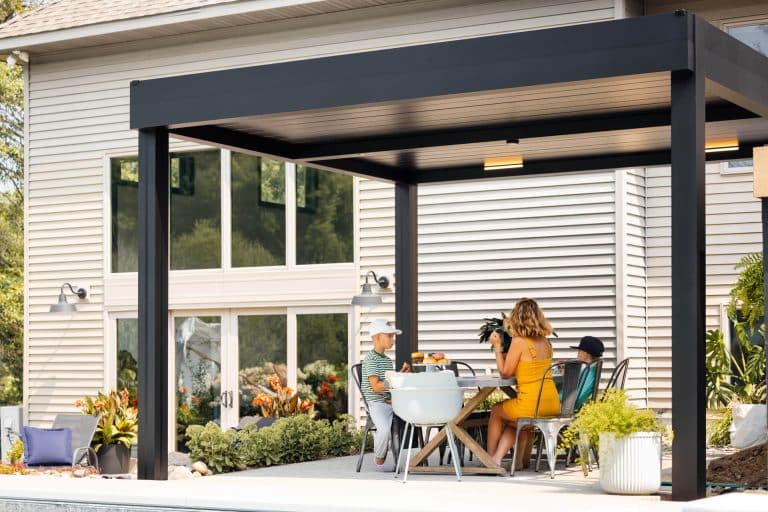 black r-blade - pool - led lights