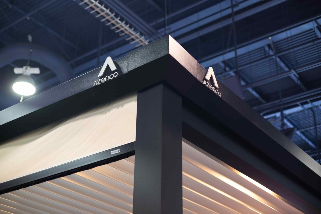 Azenco Integrated Screens for R-BLADE™ & R-SHADE™