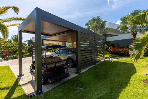 Custom carport with privacy wall - Azenco Outdoor