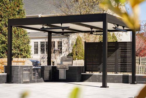 Black and white aluminum pergola with custom insualted roof: R-SHADE pergola by Azenco