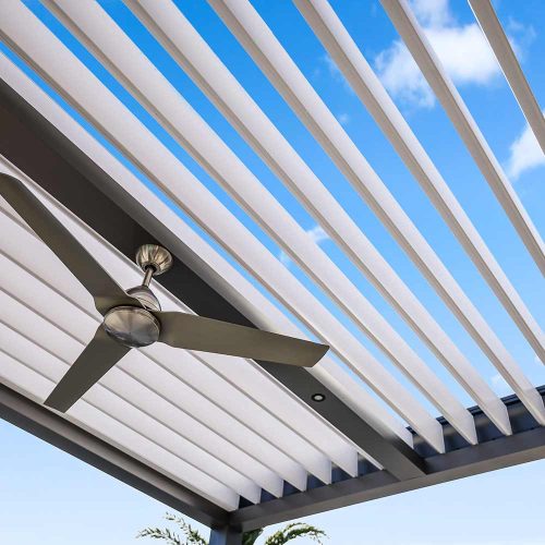 commercial pergola louvered roof and fan - Azenco