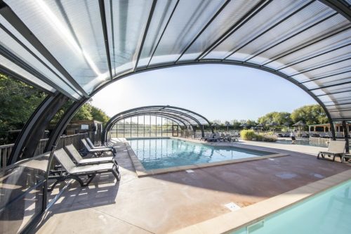 Laroche Posay public pool with aluminum pool cover Azenco