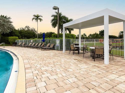 Custom aluminum pergola for community pool - Azenco pergola