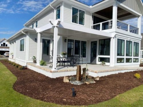 FULL WHITE PERGOLA WITH TAILS